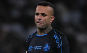 renato gaúcho, ex grêmio, explica o que aconteceu com luan e revela: “estava largado”