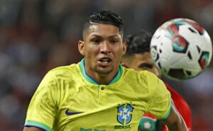 rony de saída do palmeiras imediatamente tem proposta de r$ 48 milhões do atlético mg