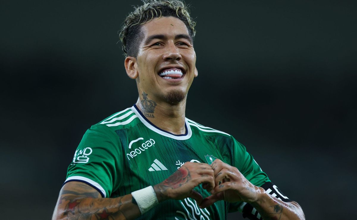 firmino contratado pelo fluminense em negócio de última hora recebe aprovação da torcida