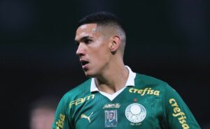 naves tem problema com o palmeiras e cruzeiro pode desistir de contratação
