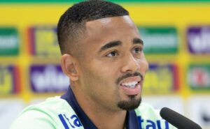 botafogo estuda maneiras de viabilizar a contratação de gabriel jesus, diz site