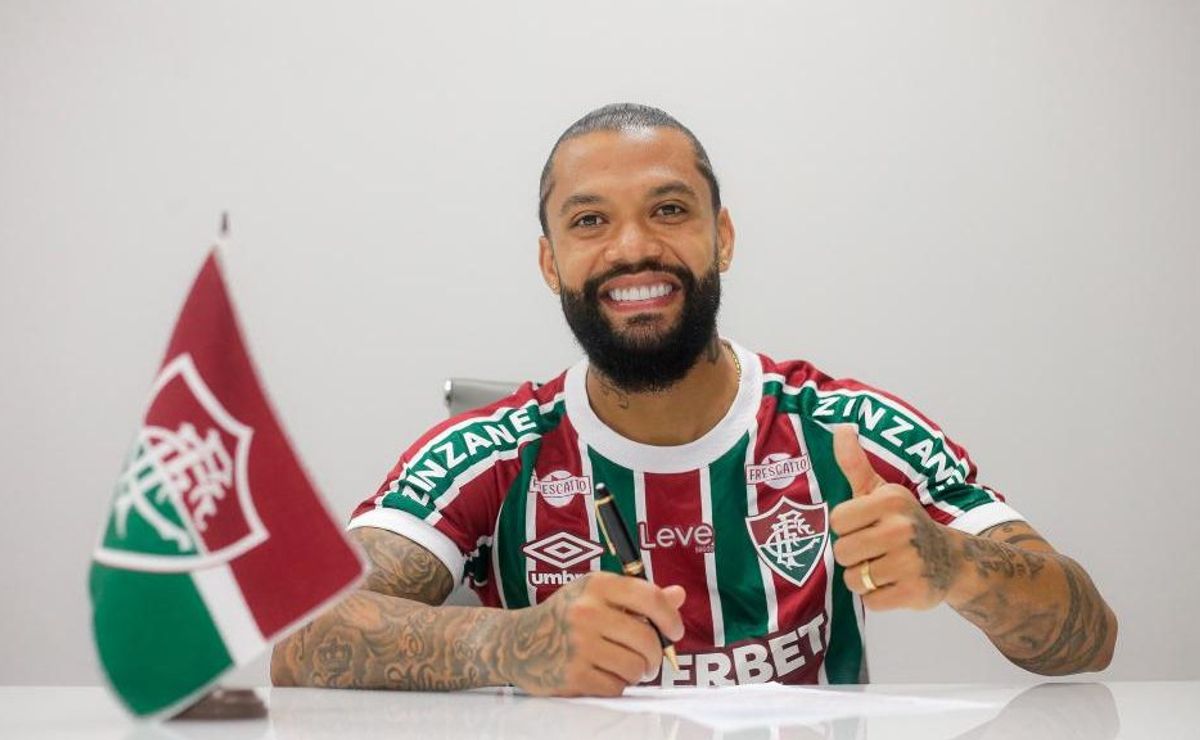 otávio assinando com o fluminense rende mais de r$ 8 milhões ao atlético mg