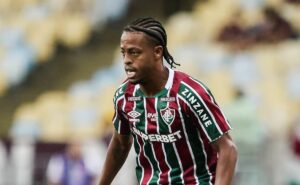 keno sofre ‘sumiço’ no fluminense e futuro com mano menezes vira incógnita nas laranjeiras