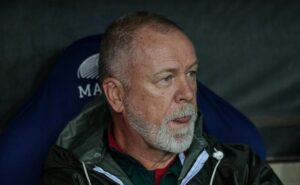 mano menezes barra atacante do fluminense e negociação para saída de lelê ao ceará está próxima 