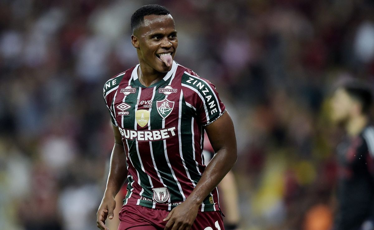 jhon arias tem reviravolta sobre permanência no fluminense após renovação