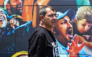 fábio carille vê vasco se torna alvo de críticas após atuação ruim em clássico 