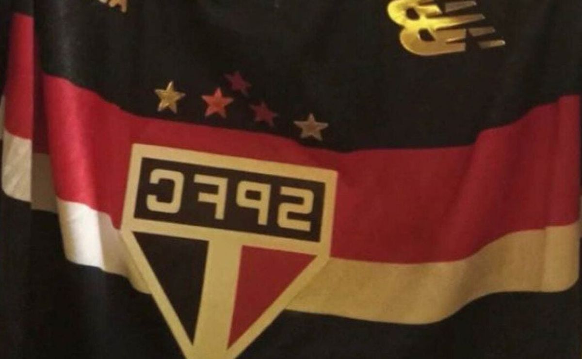 suposta nova camisa 3 do são paulo para 2025 vaza e tem homenagem para ídolo