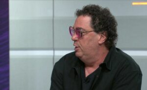 casagrande faz ‘alerta’ para o grêmio e cita trabalho de gustavo quinteros: “nem sabe”