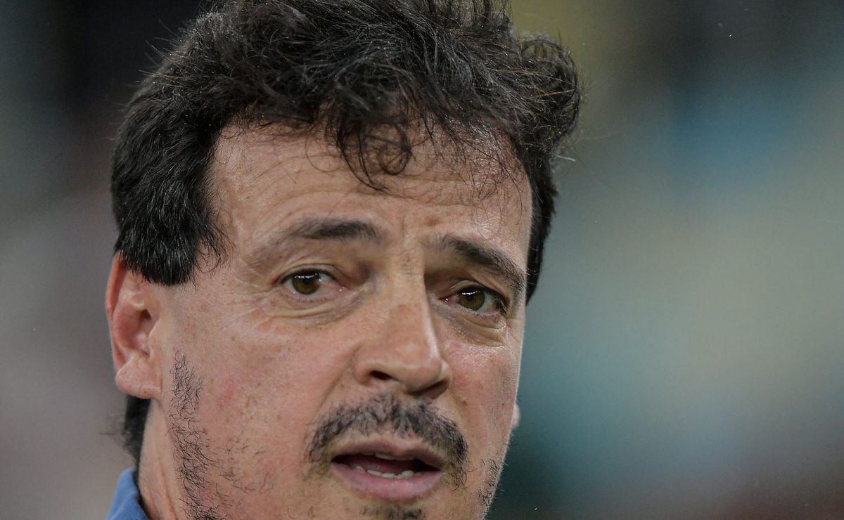 fernando diniz surpreende ao revelar situação inusitada envolvendo felipe melo
