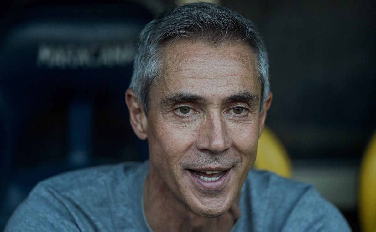 quarteto ex flamengo brilha no shabab al ahli e domina o campeonato emiradense