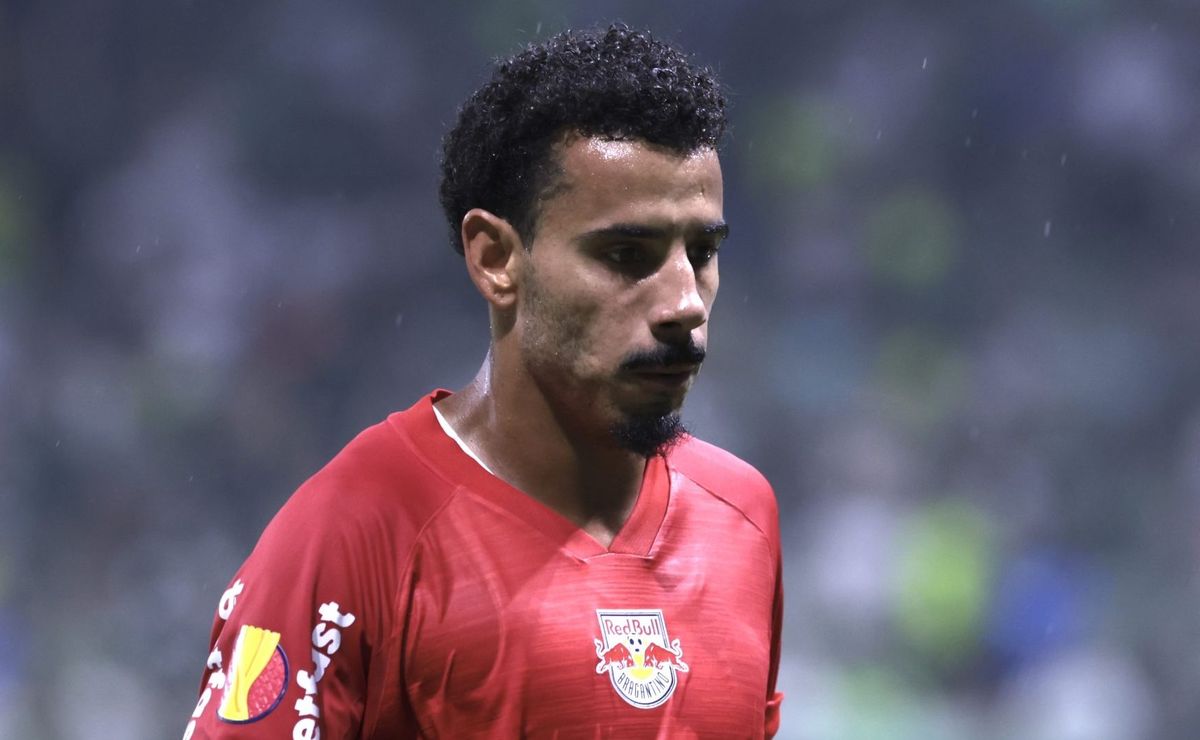 bragantino toma nova decisão sobre vender lucas evangelista ao palmeiras e exige r$ 48 milhões