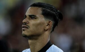 danilo barbosa fora do botafogo após final contra o racing tem decreto da torcida botafoguense