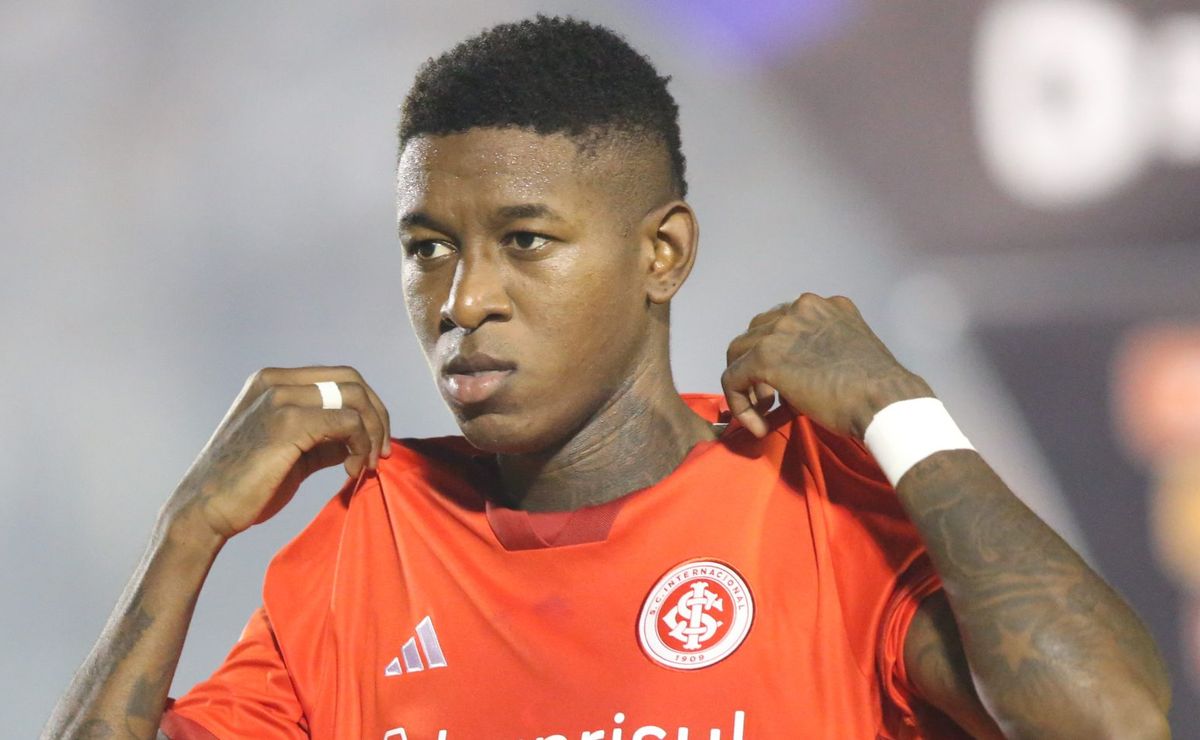 vitão rebate críticas no internacional, mas alerta sobre problema grave: “vamos fazer…”