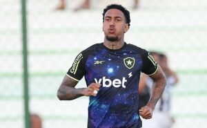 torcida do botafogo critica atuação de rwan cruz diante do boavista no carioca: “vexame total”