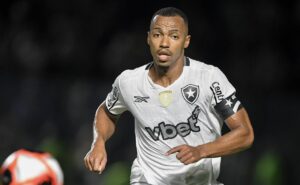 botafogo ficará um mês sem atuar após final da recopa na próxima quinta feira