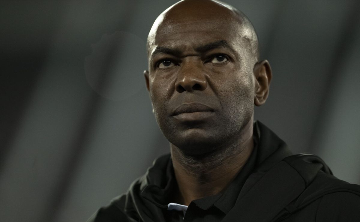 após eliminação, caçapa destaca foco na recopa e recuperação do botafogo