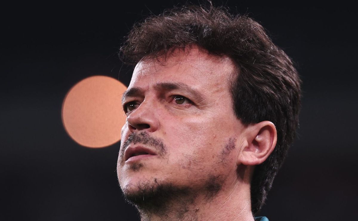 após repercussão negativa, são paulo toma decisão e mantém interesse em fernando diniz