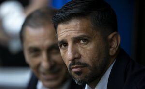 emiliano díaz é sincero sobre titularidade de talles magno e expõe: “quem estiver melhor vai jogar”