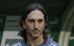 zubeldía vê pressão aumentar após spfc x ponte e recorde negativo no paulistão vem à tona