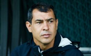 por causa de flamengo e +1, fábio carille toma atitude importante no vasco