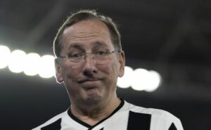 john textor terá de pagar r$ 19 milhões a ex ceo após disputa judicial