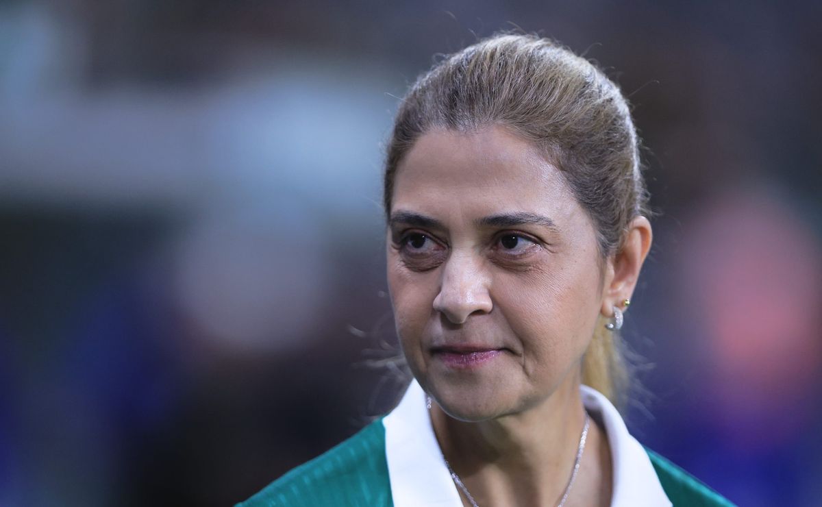 leila pereira quer afastar crise no palmeiras para ter reunião extraordinária com abel ferreira e renovar