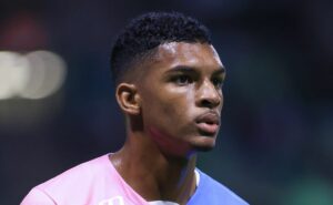 ex palmeiras, luis guilherme negocia com campeão da libertadores, crava zinho: “grande possibilidade”