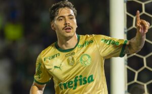 maurício faz revelação chocante envolvendo messi e +1 craque do futebol inglês
