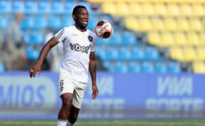 botafogo perde para o madureira em jogo marcado por ausência do var