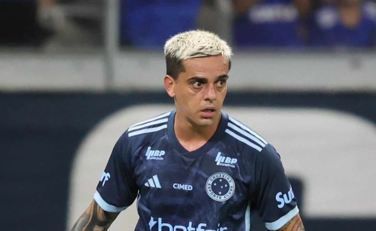 fagner abre o jogo sobre disputa de posição com william no cruzeiro: “para ajudar”
