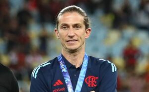 vasco quer mandar jogo de ida contra o flamengo de filipe luís no engenhão  