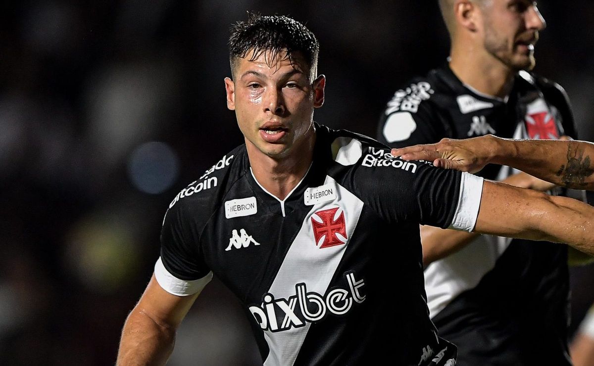 vasco define futuro de capasso e busca novo destino para o zagueiro