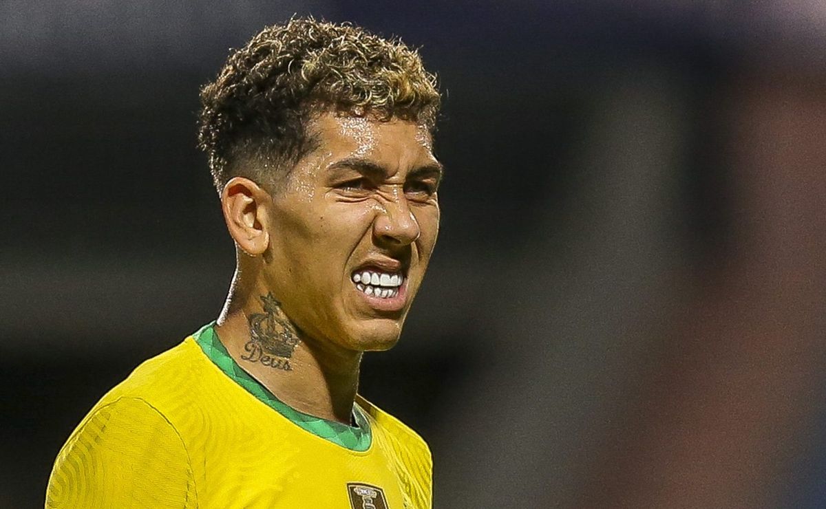 roberto firmino tem veredito sobre contratação no palmeiras e decide ficar no al ahli