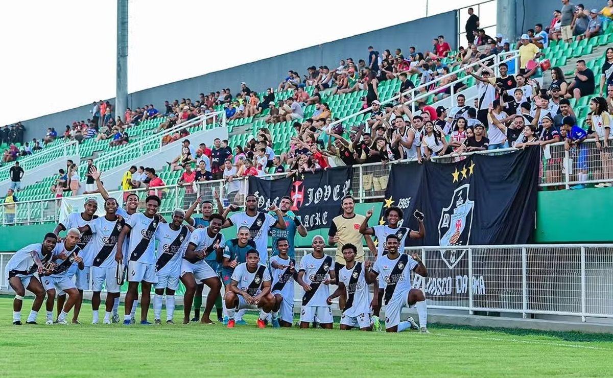 vasco ac embala no estadual com 100% de aproveitamento e hit inspirado no vasco