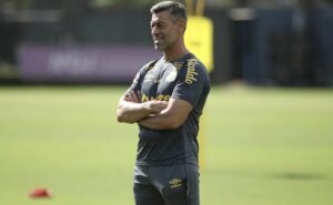 santos encerra janela de transferências com 12 contratações; relembre