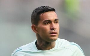dudu reclama de situação antes de clássico entre cruzeiro x atlético mg: “pouco desproporcional”