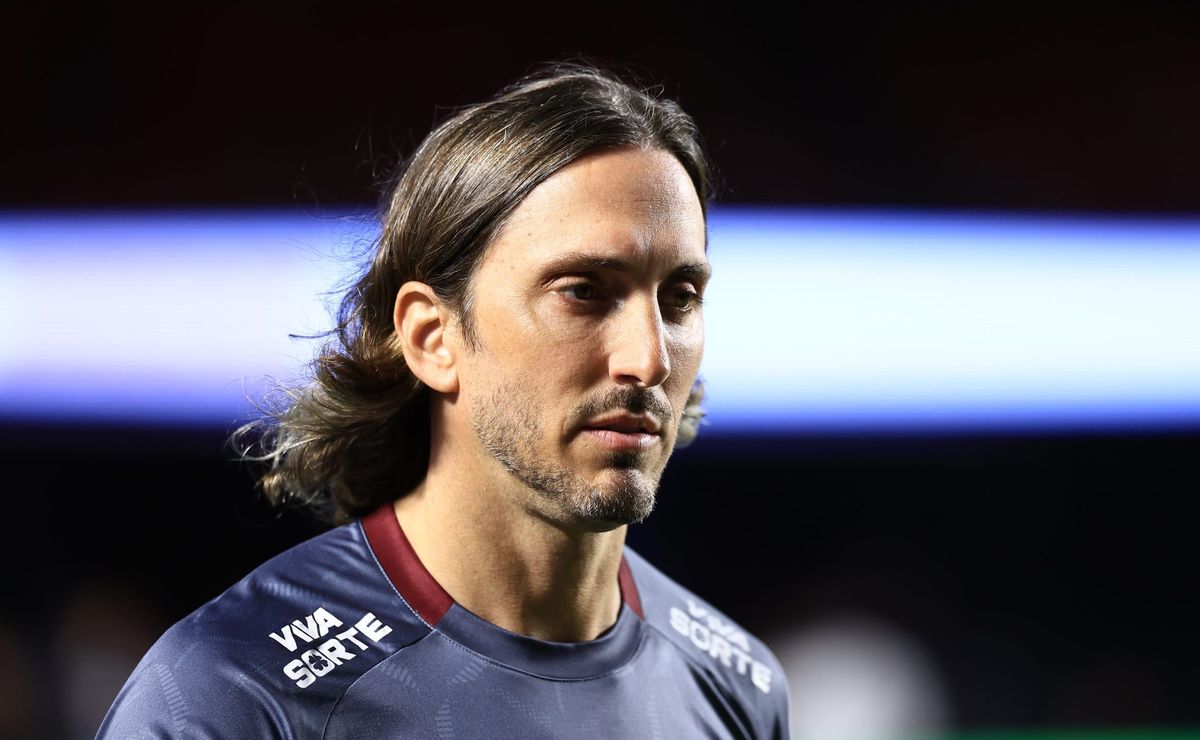 zubeldía admite fragilidade defensiva e busca soluções para o são paulo no paulistão