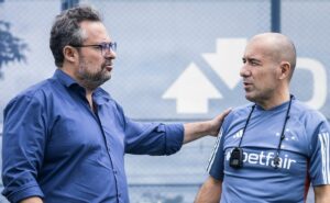 balbuena é oferecido ao cruzeiro e leonardo jardim ainda vai analisar o nome, diz site