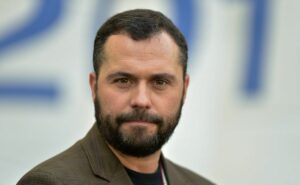 mário bittencourt visa futuro e garante renovaçao com jovem destaque do fluminense