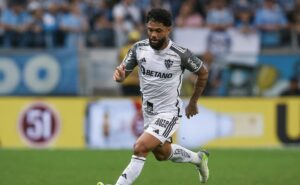 jornalista polemiza sobre contratação de otávio para o fluminense: “pensamento curto”