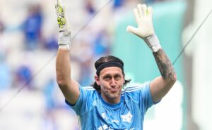 saída do goleiro é decretada pela torcida do cruzeiro após novos tropeços: “não dá mais”