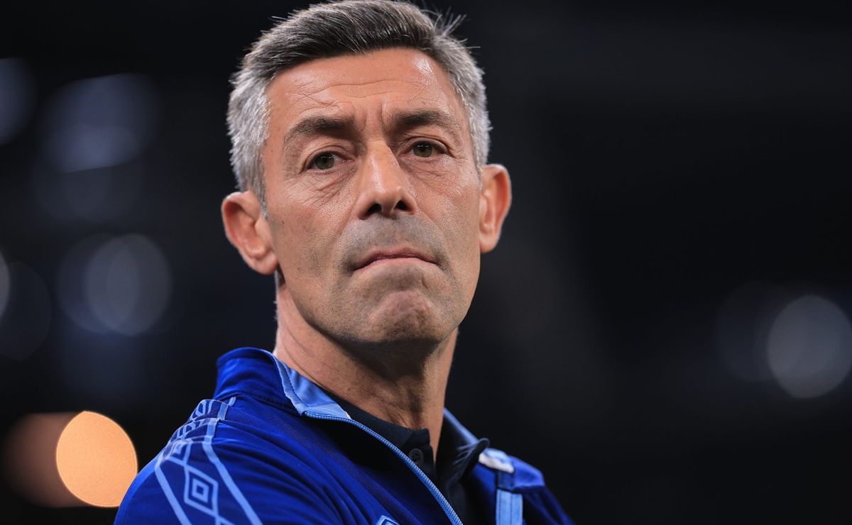 pedro caixinha já pensa em reformulação após o paulistão e +1 está de saída do santos com basso sendo sondado 