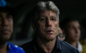 renato gaúcho esclarece polêmica e admite chance de treinar o botafogo: “eu sou profissional”