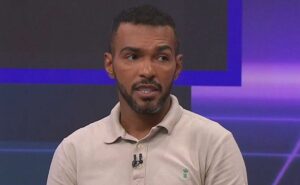 richarlyson deixa ‘alerta’ para o botafogo sobre busca por novo treinador: “me preocupa”