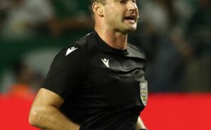 grêmio vence, mas vp e torcida se revolta contra arbitragem: “nível rasteiro da…”