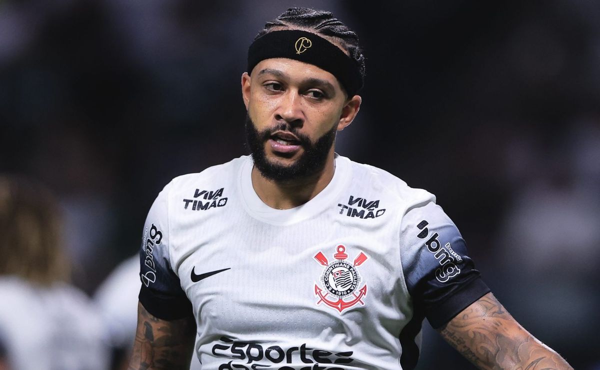 var deixa passar falta de memphis depay em richard ríos e vídeo flagra infração contra palmeiras