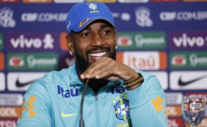 após rumores de real madrid e liverpool, gerson e flamengo vão fechar negócio até 2029 e renovação encaminha 