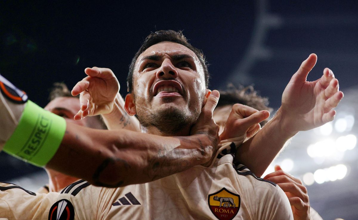 paredes comunica ao santos sobre assinatura de pré contrato para junho e decisão sobre a carreira