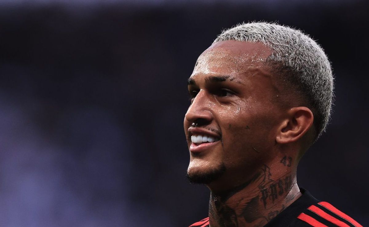 pela maior proposta da história, wesley avisa ao flamengo onde quer jogar na europa 