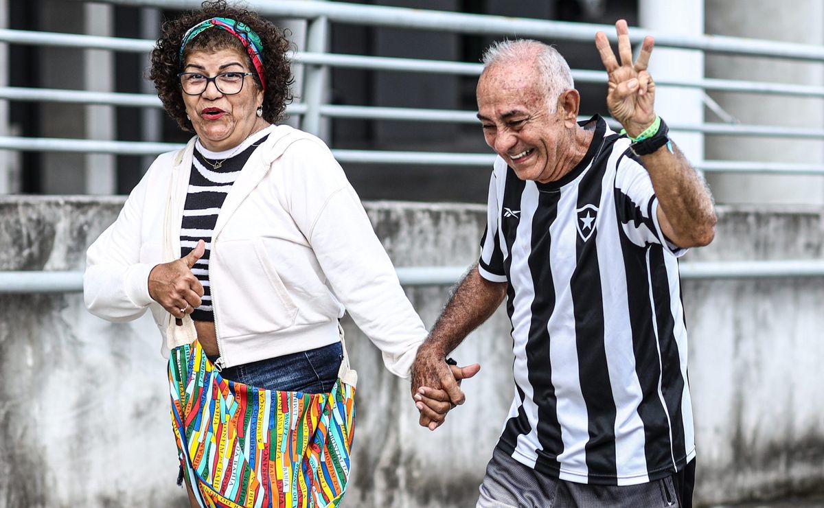botafogo x racing: torcida organiza transporte para a recopa sul americana